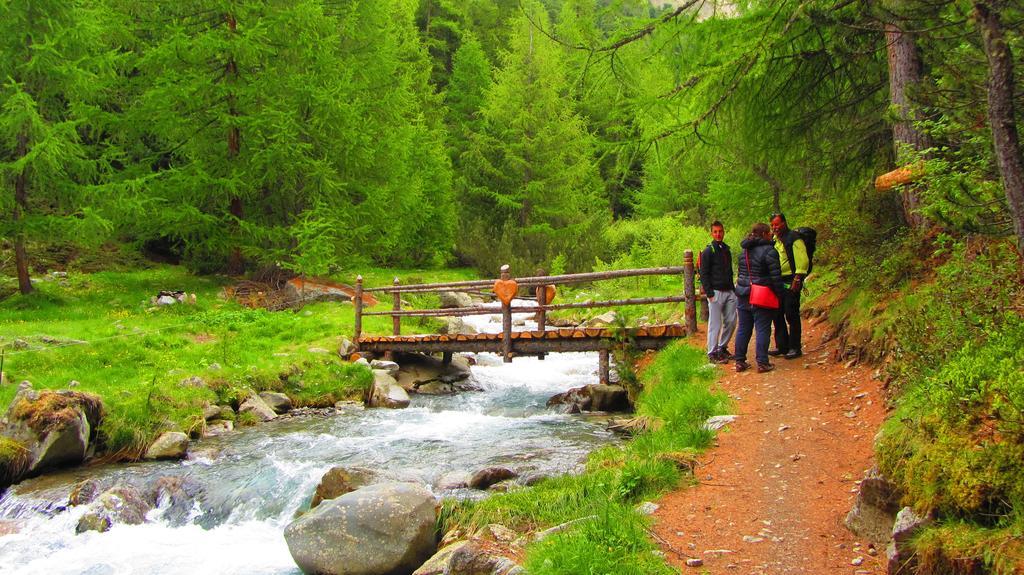 Hotel Loredana Livigno Luaran gambar