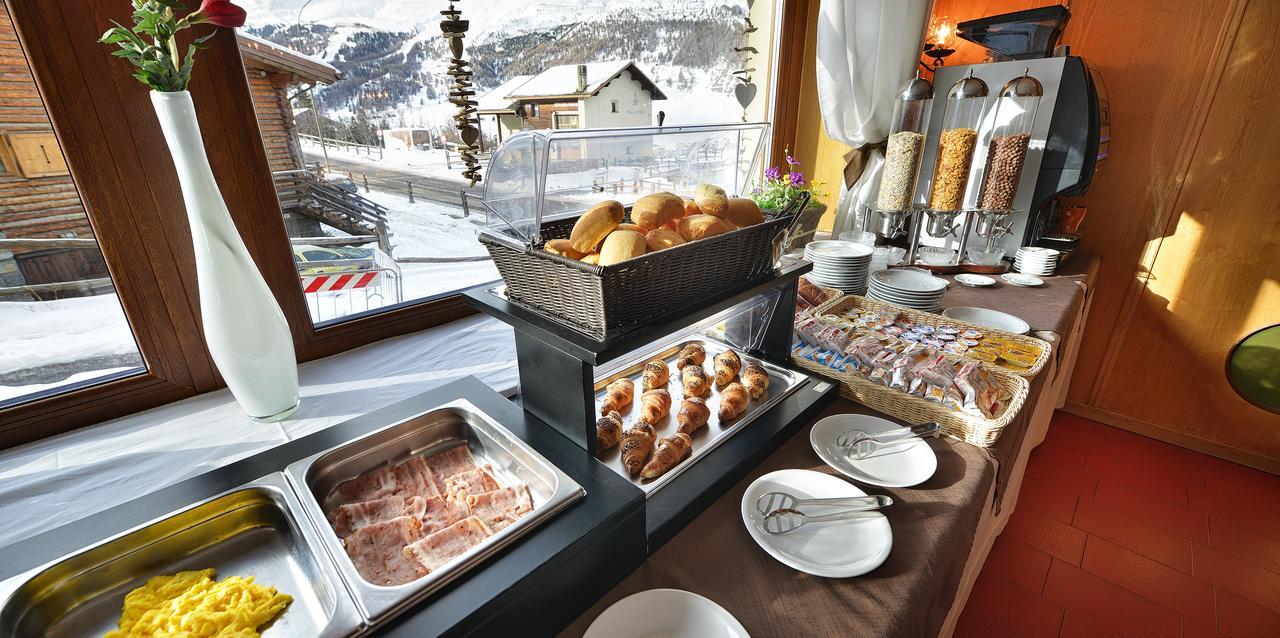 Hotel Loredana Livigno Luaran gambar