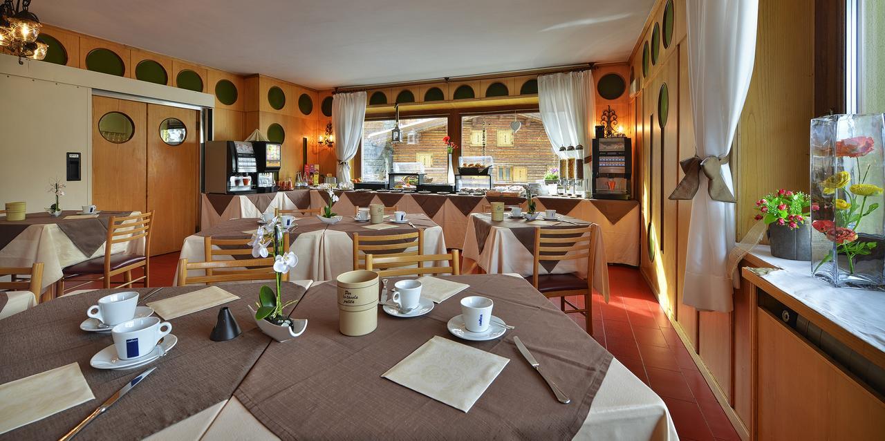 Hotel Loredana Livigno Luaran gambar