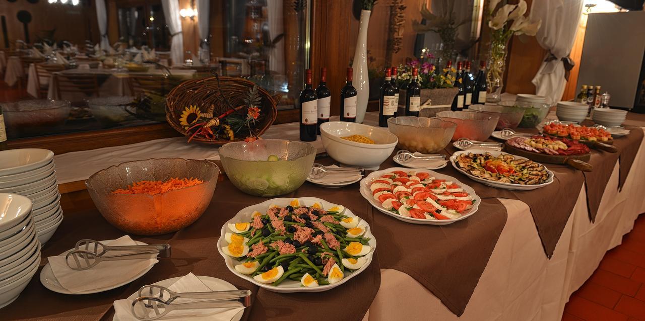 Hotel Loredana Livigno Luaran gambar